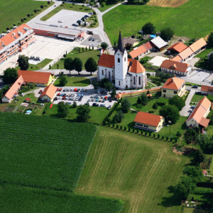 Die Kirche des Heiligen Martin in Hajdina